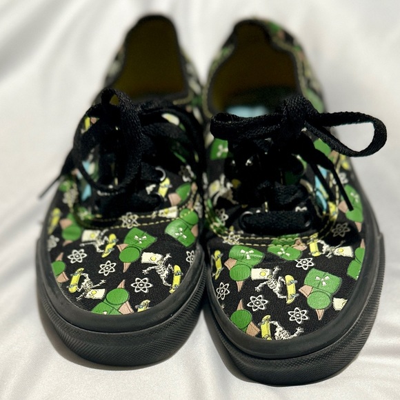 The Simpsons X Vans Toxic Waste Skeleton Bart - Picture 3 of 7